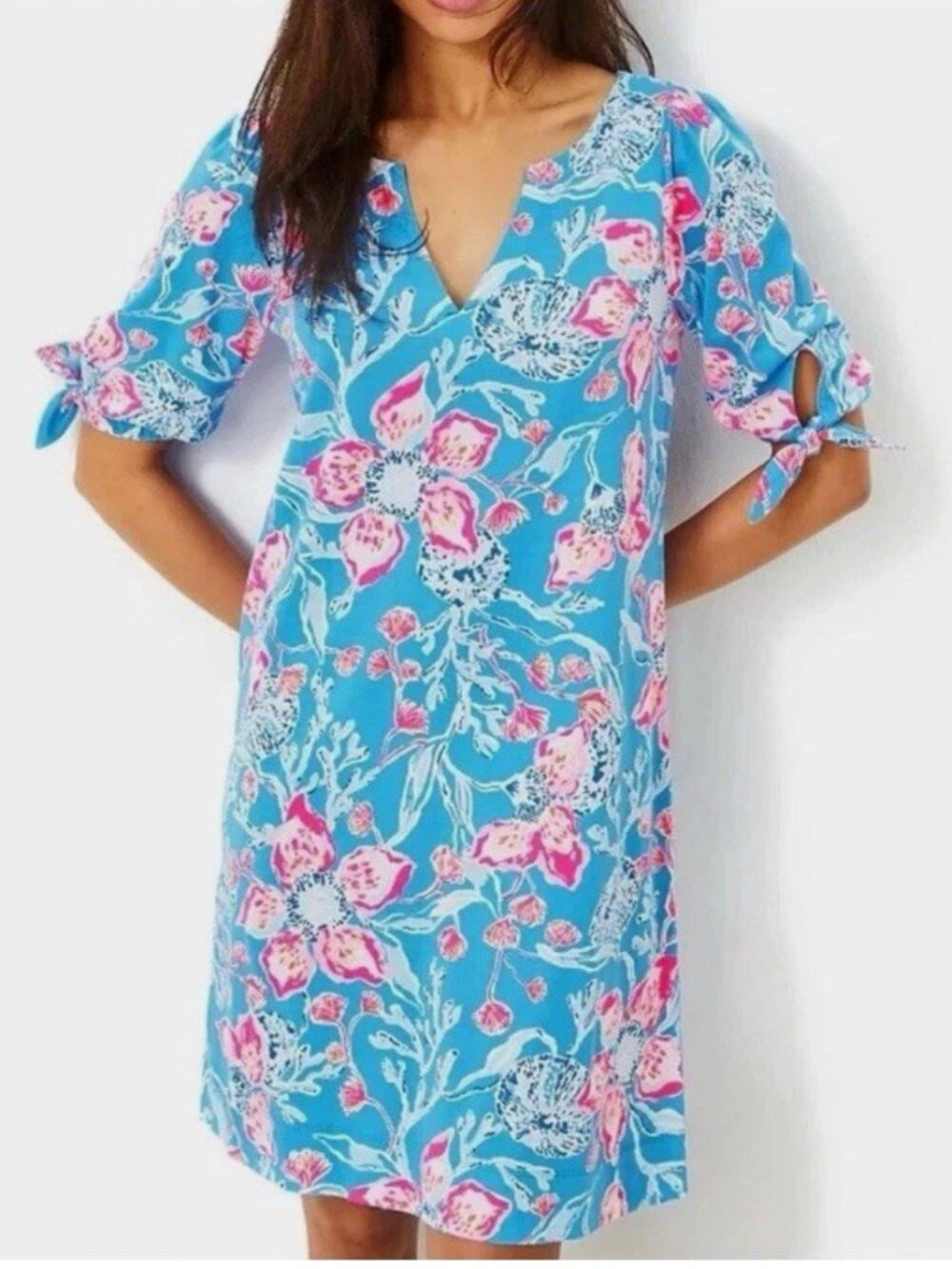NWOT Lilly Pulitzer Womens SMALL Easley T-Shirt Dress Blue Pink Floral Print